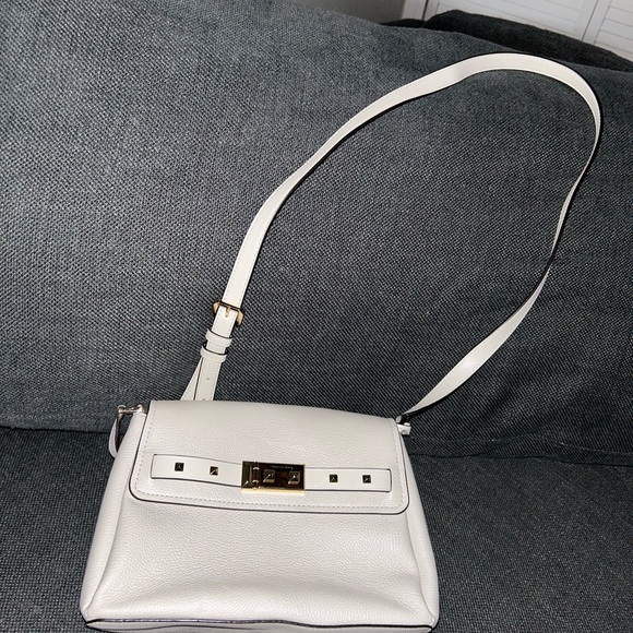 Michael Kors bag - Picture 3 of 9